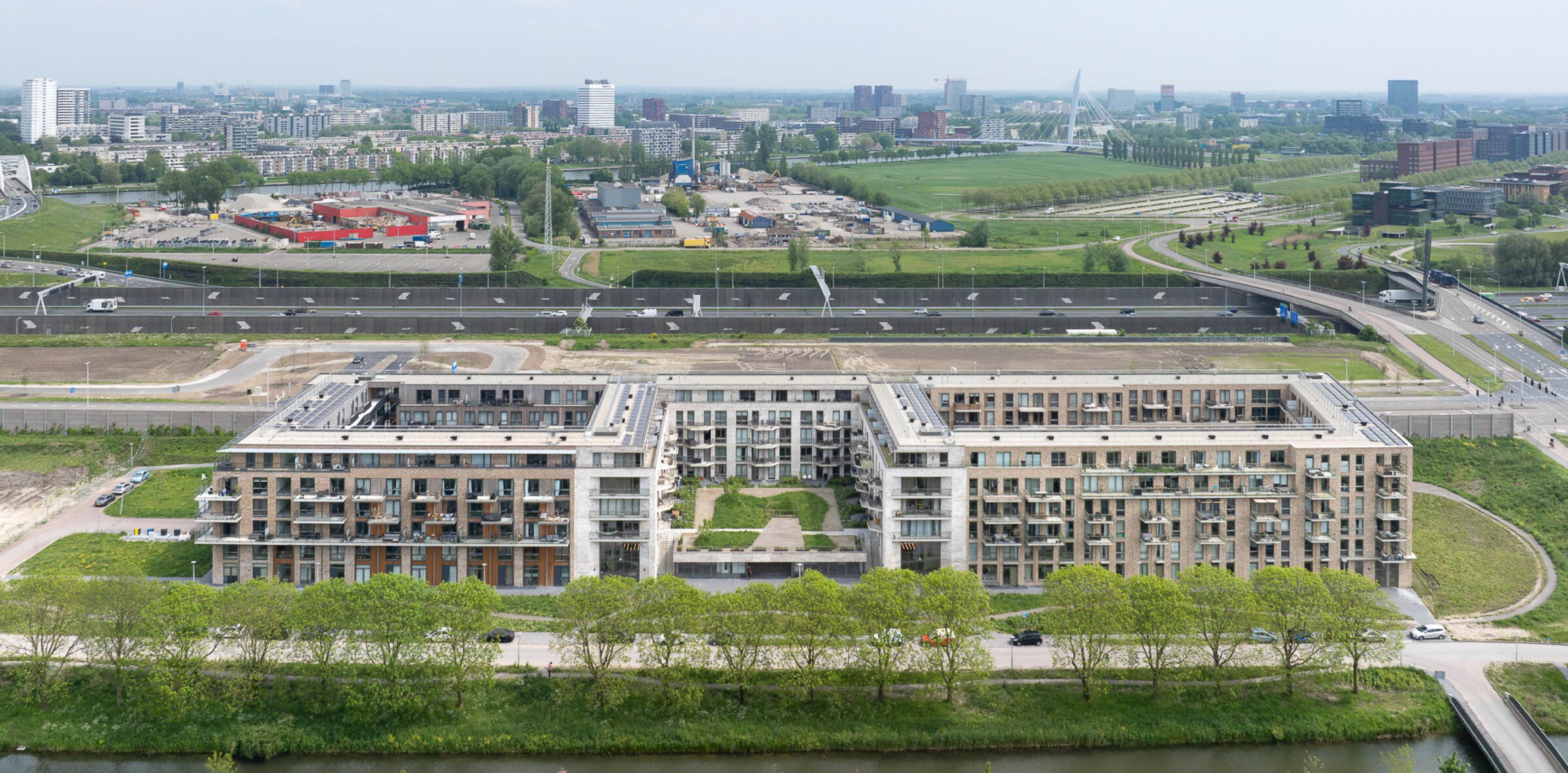 1Zecc-Rijnvliet_Oost-Utrecht-housing-exterior-overvi.jpg