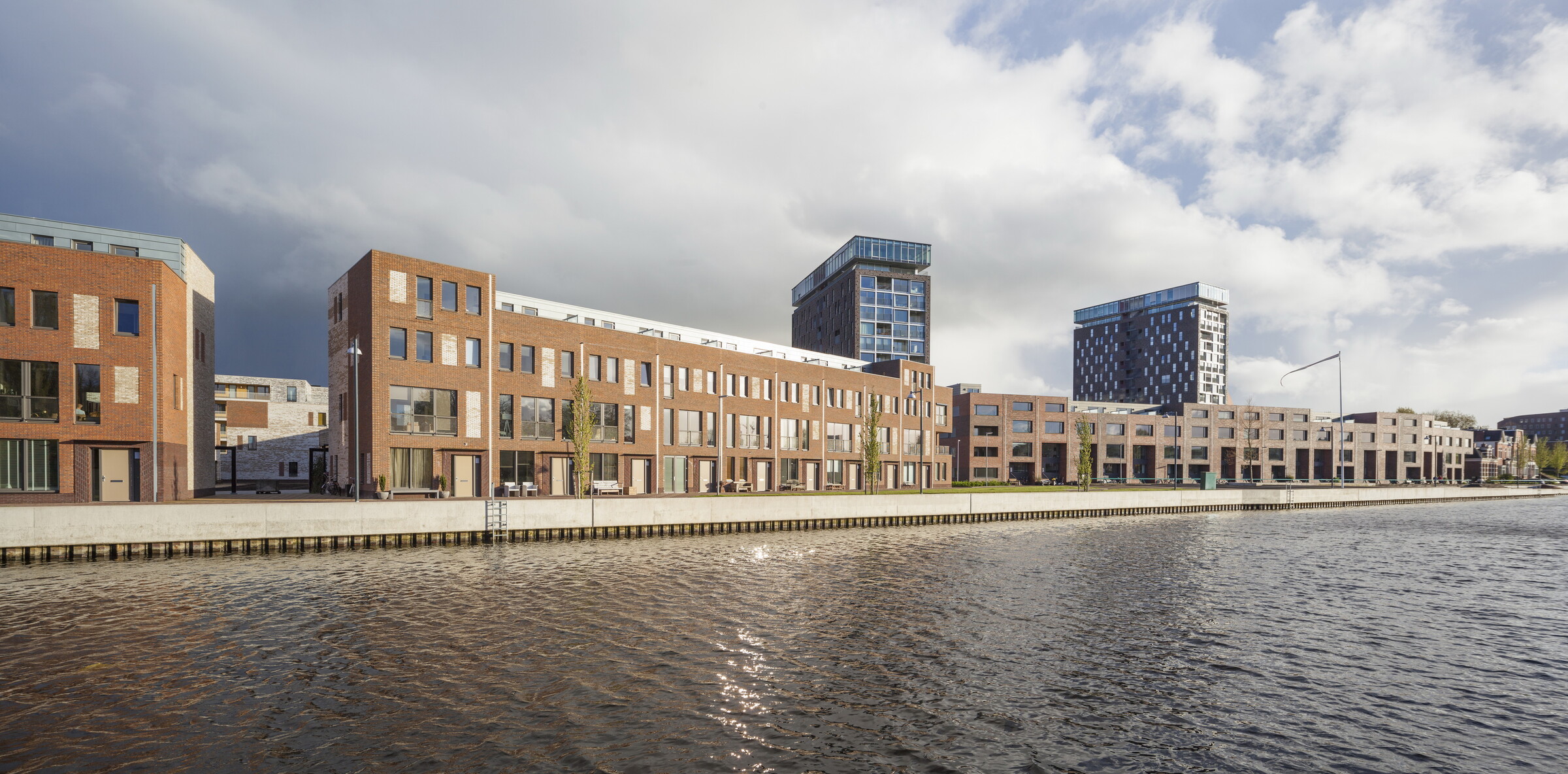 Zecc-Heijmans-Groningen-Eemskwartier-housing-masonr.jpg