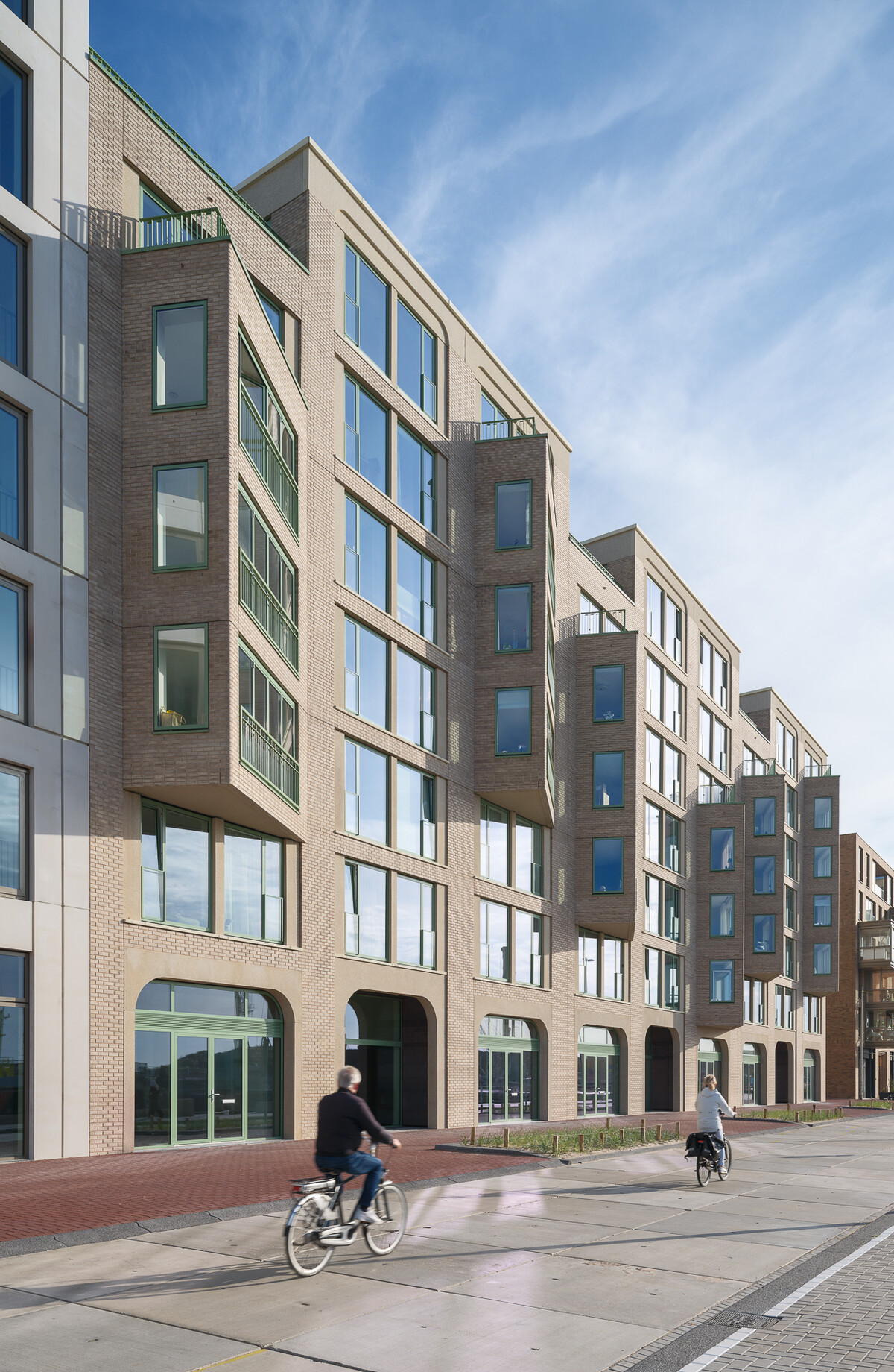 Zecc-Zuidkade-Scheveningen-housing-exterior-bay_win.JPG