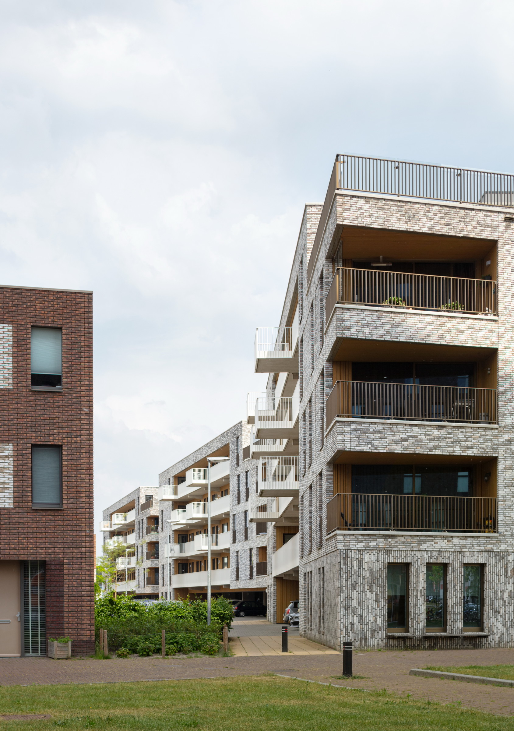 14-Zecc_Architecten-Eemskwartier-Groningen-housing.JPG
