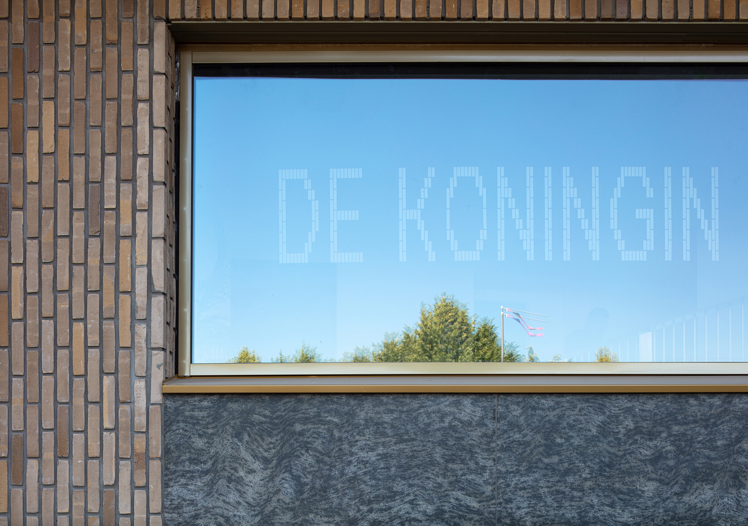 28-Zecc_Architecten-Zwolle-KBW-De_Koningin-housing-.jpg
