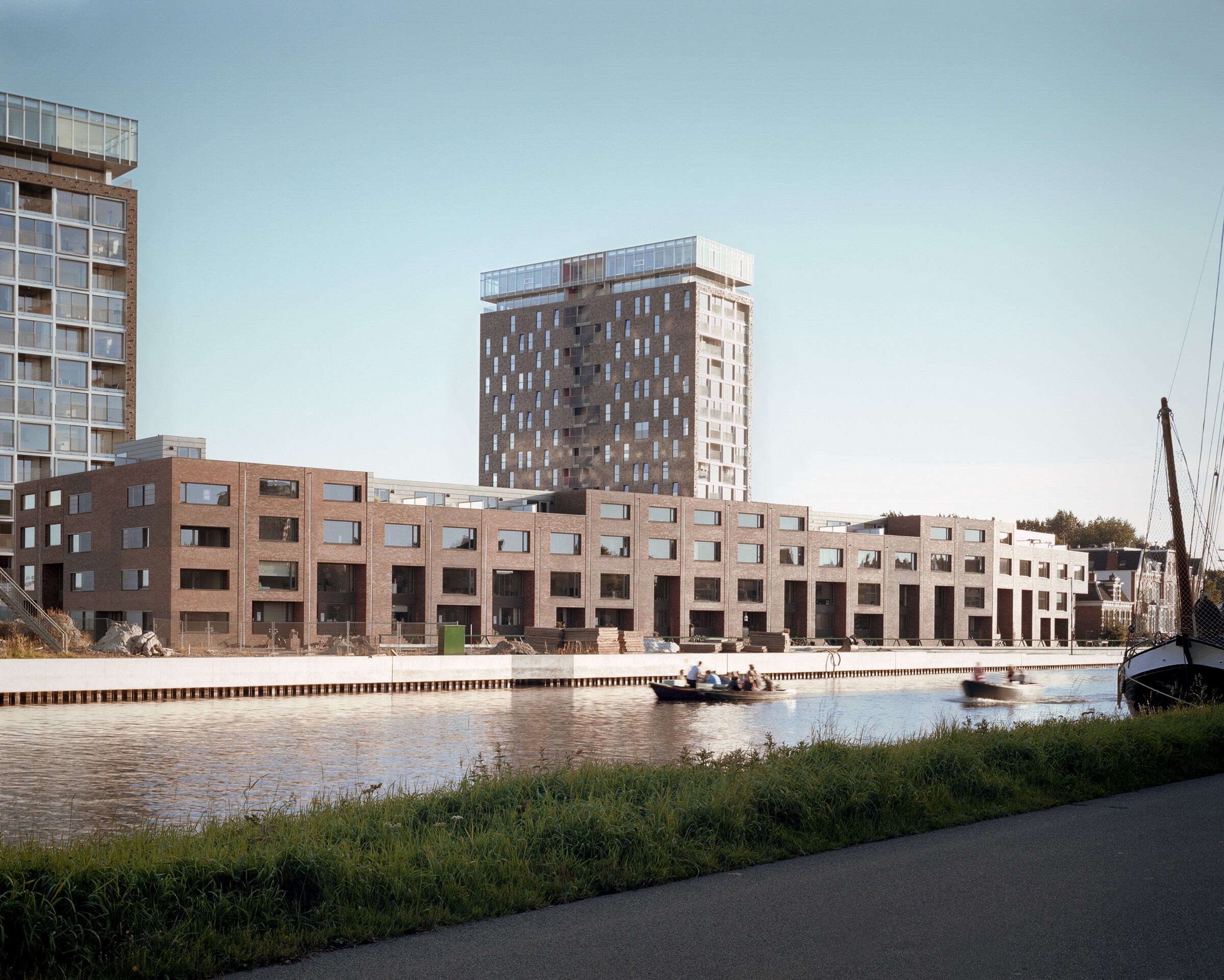 3nieuwbouw_projectmatig_kadewoning_eemskanaal_gronin.jpg